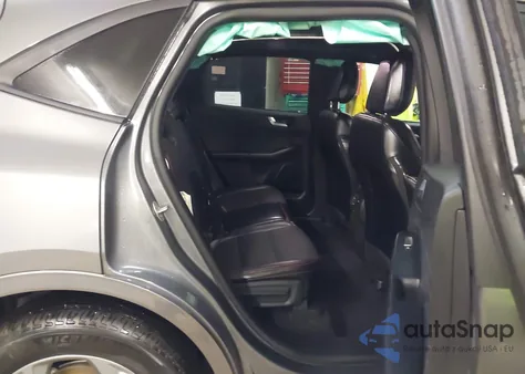 2024 Ford Escape St-Line z USA, uszkodzony, nr VIN 1FMCU9MN2RUB30391